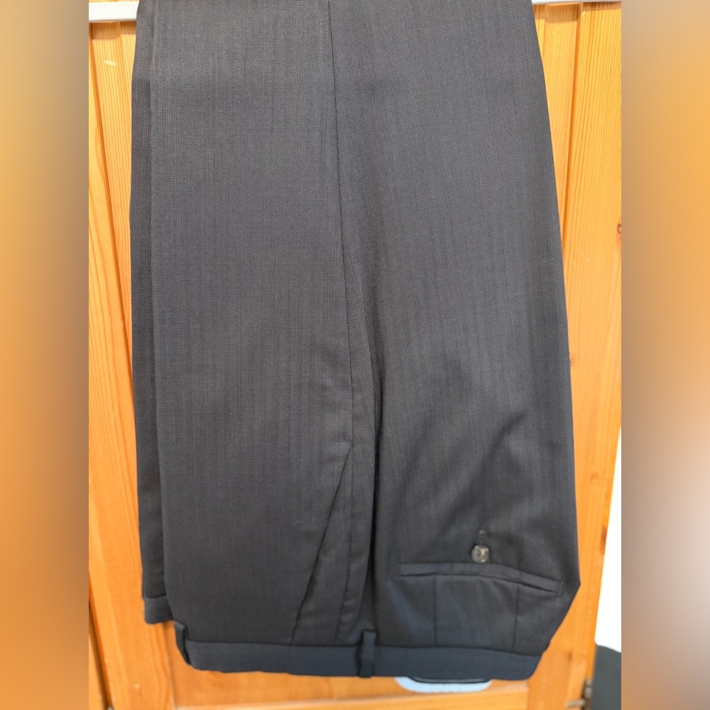 Hugo Boss Black Dress Pants/Trousers - 34R - Tailored to a 31-32R by 32 - SharpF